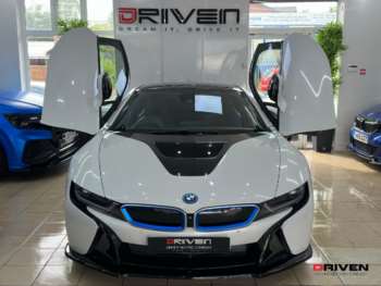 Used BMW i8 2017 for sale - 74754835: Photo