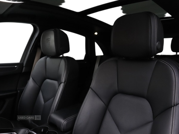 Used Porsche Macan 2022 for sale - 77538790: Photo 14