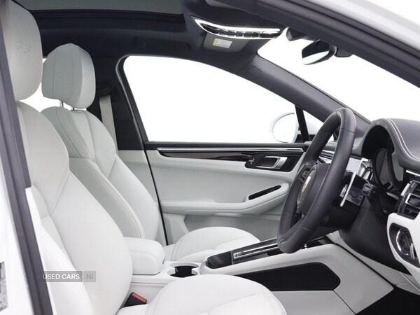 Used Porsche Macan 2023 for sale - 77082209: Photo 10