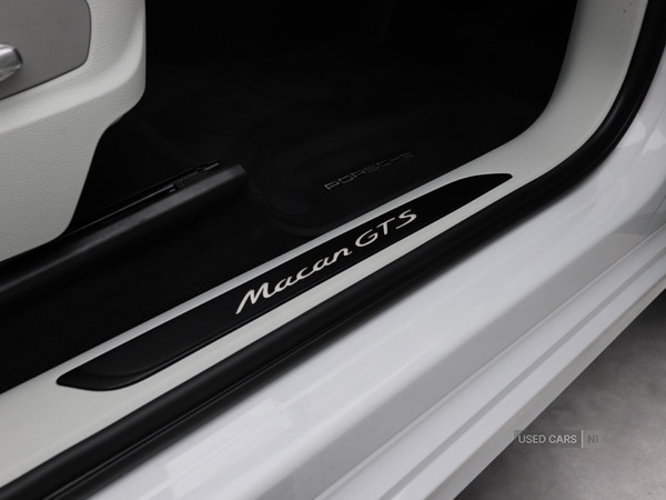 Used Porsche Macan 2023 for sale - 77082209: Photo 27