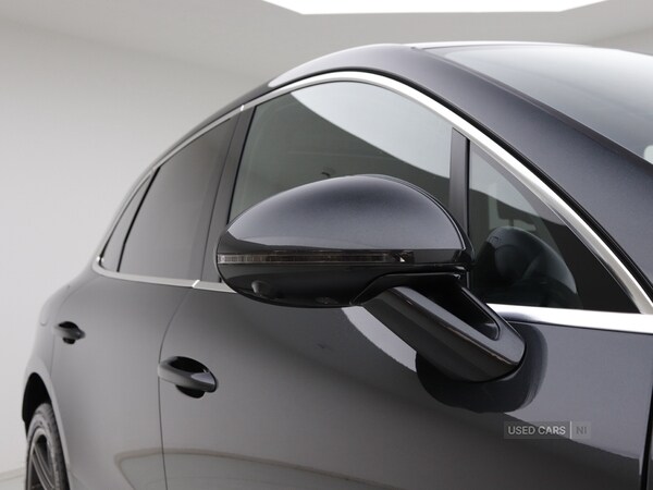 Used Porsche Macan 2021 for sale - 76296479: Photo 19