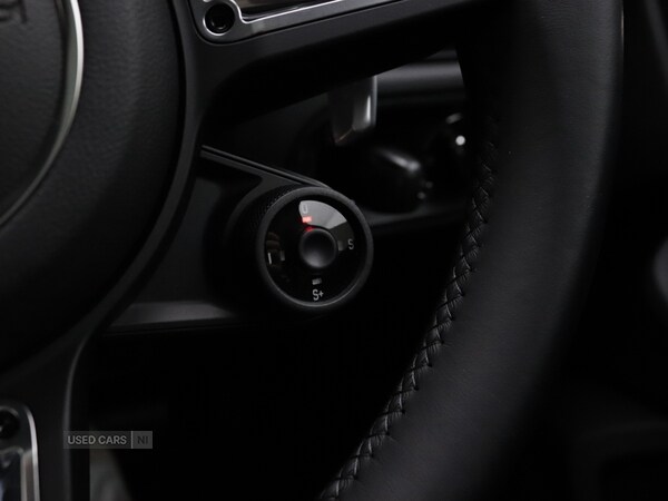 Used Porsche Macan 2021 for sale - 76296479: Photo 34