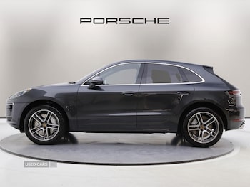 Used Porsche Macan 2021 for sale - 76296479: Photo 4