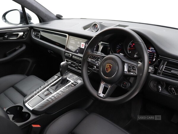 Used Porsche Macan 2021 for sale - 76296479: Photo 9