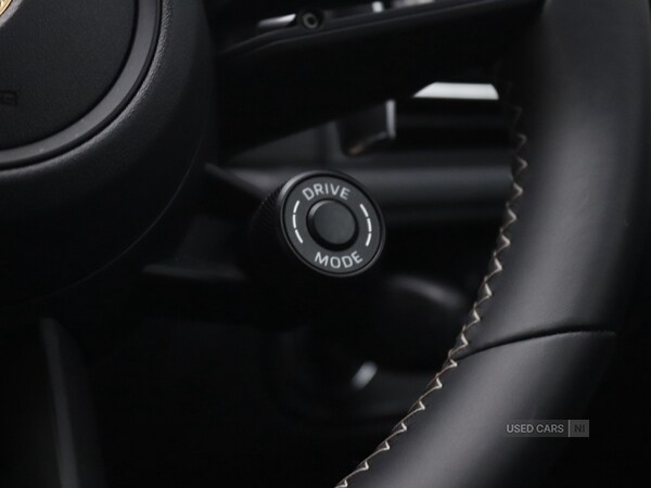 Used Porsche Macan 2023 for sale - 76500312: Photo 32