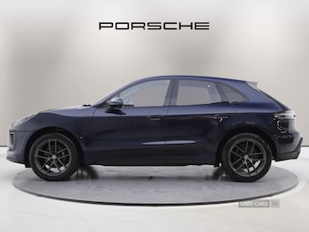 Used Porsche Macan 2023 for sale - 76500312: Photo