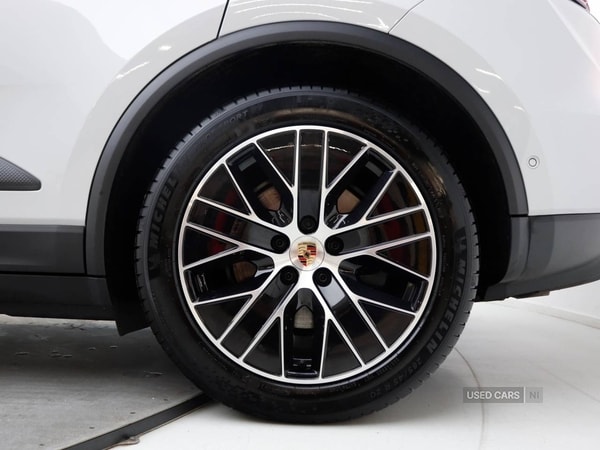 Used Porsche Macan 2025 for sale - 74228463: Photo 10