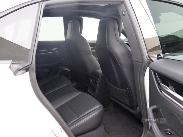 Used Porsche Macan 2025 for sale - 74228463: Photo 28