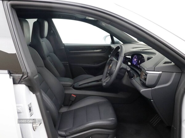 Used Porsche Macan 2025 for sale - 74228463: Photo 33