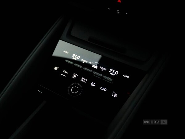 Used Porsche Macan 2025 for sale - 74228463: Photo 35