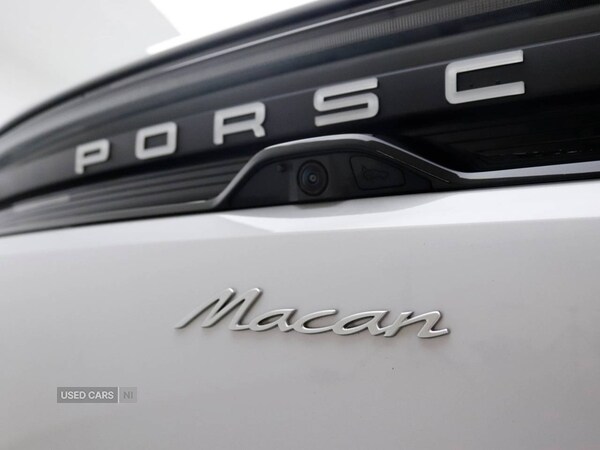 Used Porsche Macan 2025 for sale - 74228463: Photo 5