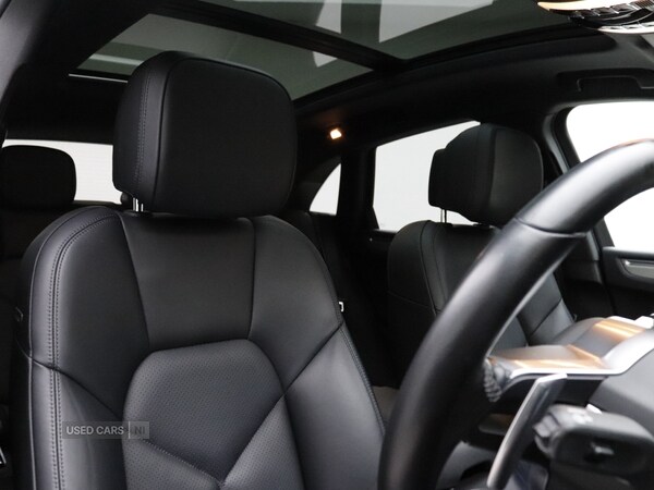 Used Porsche Macan 2021 for sale - 77230979: Photo 15