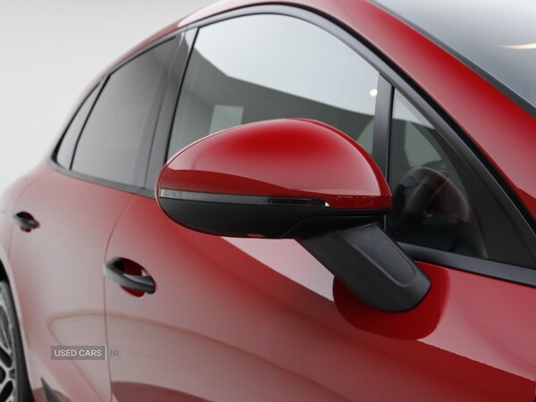 Used Porsche Macan 2021 for sale - 77230979: Photo 25