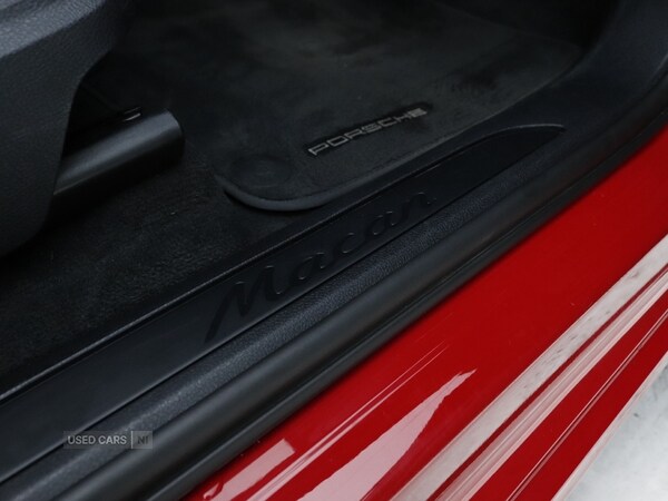 Used Porsche Macan 2021 for sale - 77230979: Photo 29