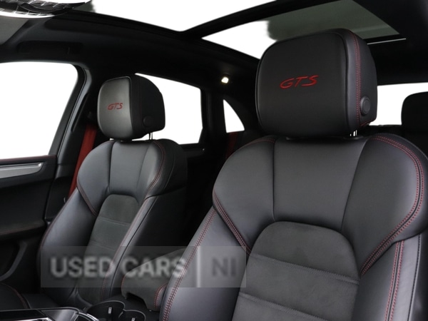 Used Porsche Macan 2023 for sale - 77634166: Photo 14