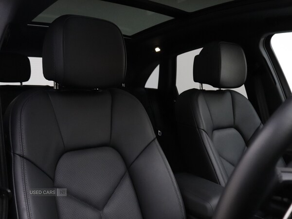 Used Porsche Macan 2023 for sale - 77082212: Photo 15