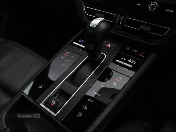 Used Porsche Macan 2024 for sale - 78136693: Photo 12