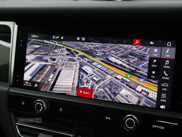 Used Porsche Macan 2024 for sale - 78136693: Photo 32