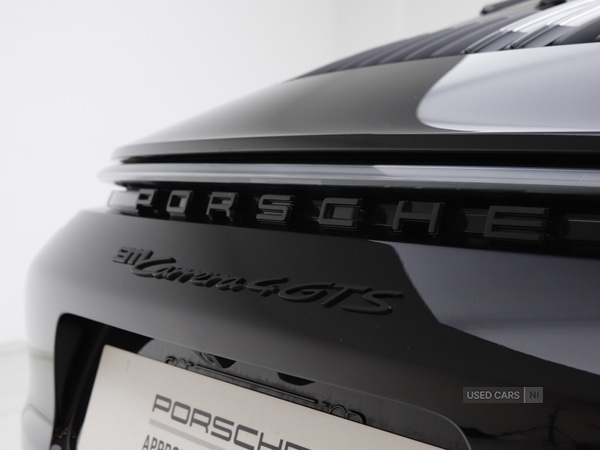 Used Porsche 911 2022 for sale - 76667623: Photo 12