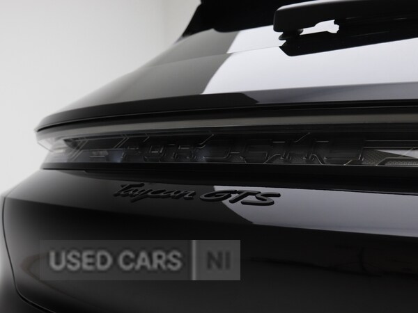 Used Porsche Taycan 2025 for sale - 78059264: Photo 20