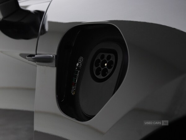 Used Porsche Taycan 2025 for sale - 78059264: Photo 25