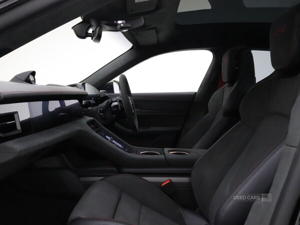 Used Porsche Taycan 2025 for sale - 78059264: Photo 28