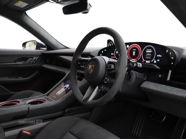 Used Porsche Taycan 2025 for sale - 78059264: Photo 9