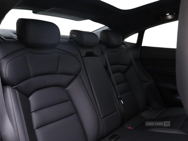 Used Porsche Taycan 2023 for sale - 77204312: Photo 18