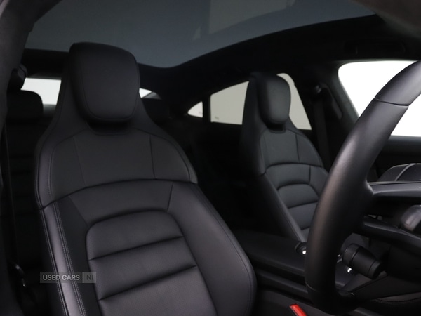 Used Porsche Taycan 2023 for sale - 77204312: Photo 31