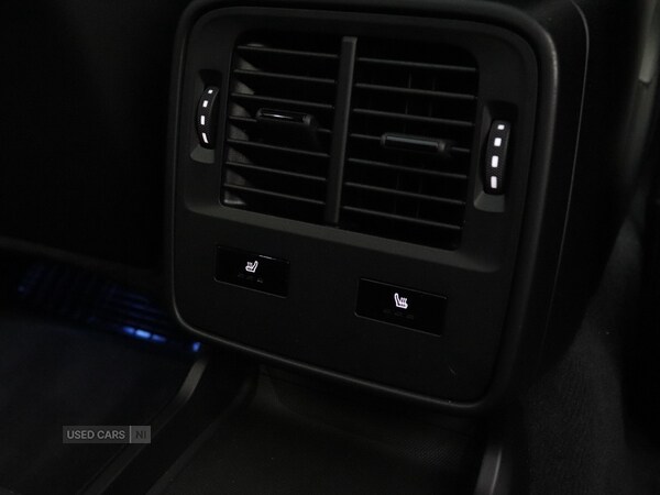Used Porsche Taycan 2025 for sale - 75233438: Photo 25