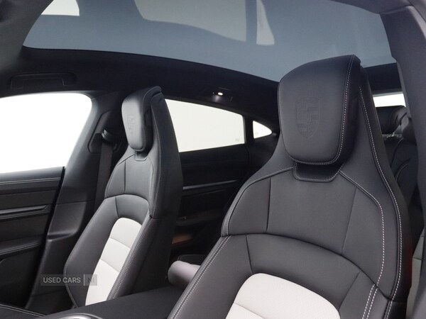 Used Porsche Taycan 2025 for sale - 75233438: Photo 29