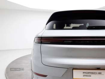 Used Porsche Cayenne 2025 for sale - 74384674: Photo