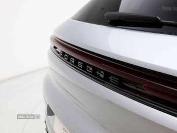Used Porsche Cayenne 2025 for sale - 74384674: Photo