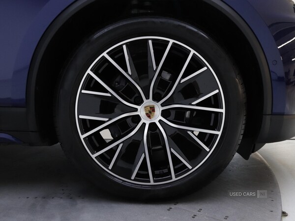 Used Porsche Macan 2025 for sale - 75732569: Photo 8