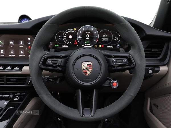 Used Porsche 911 2025 for sale - 77883941: Photo 11