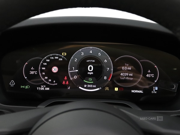 Used Porsche 911 2025 for sale - 77883941: Photo 16