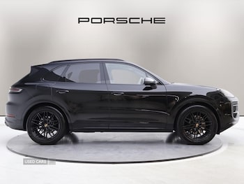 Used Porsche Cayenne 2025 for sale - 75732883: Photo