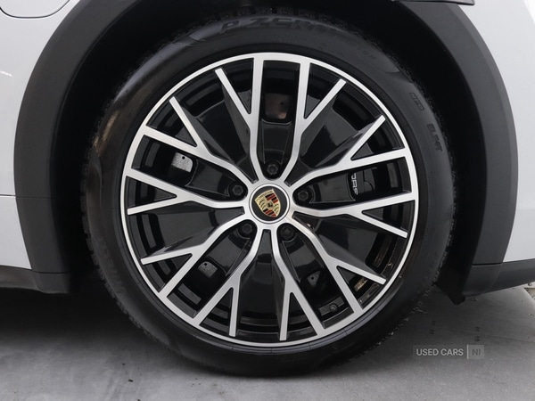 Used Porsche Taycan 2023 for sale - 76500315: Photo 8