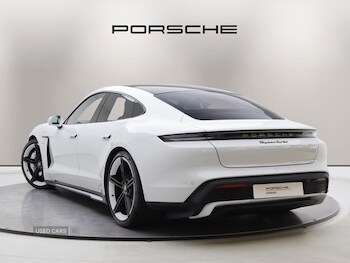 Used Porsche Taycan 2021 for sale - 75742015: Photo