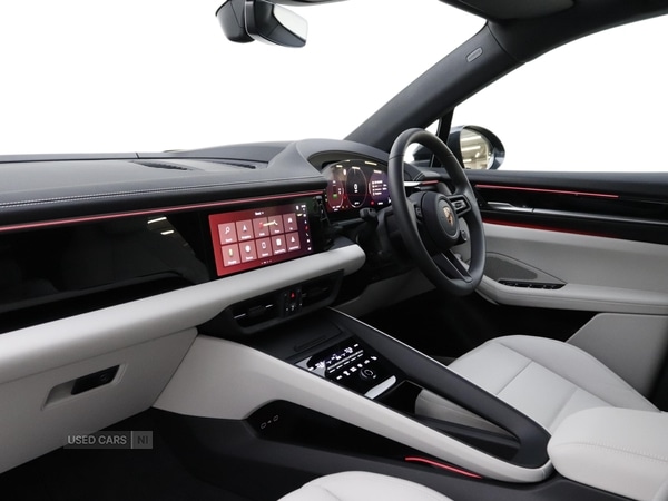 Used Porsche Macan 2025 for sale - 76410038: Photo 13