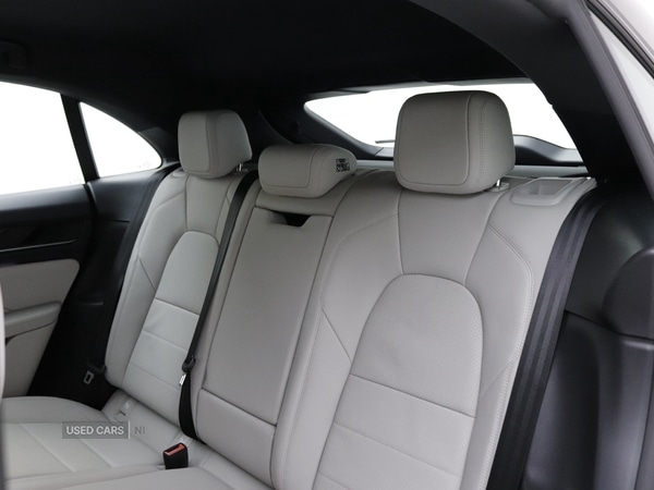 Used Porsche Macan 2025 for sale - 76410038: Photo 31