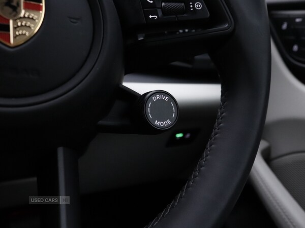 Used Porsche Macan 2025 for sale - 76410038: Photo 38