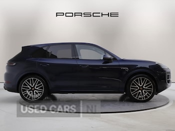 Used Porsche Cayenne 2025 for sale - 78136603: Photo