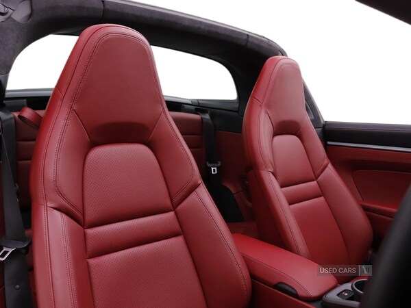 Used Porsche 911 2021 for sale - 76014096: Photo 10