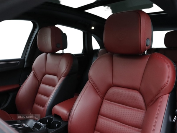 Used Porsche Macan 2022 for sale - 77697036: Photo 14