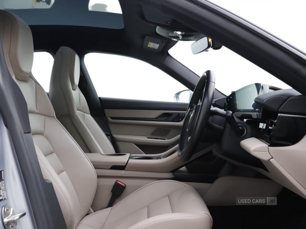 Used Porsche Taycan 2021 for sale - 76667630: Photo 10