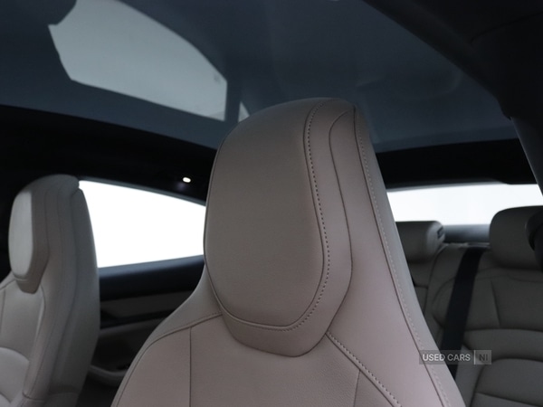 Used Porsche Taycan 2021 for sale - 76667630: Photo 15