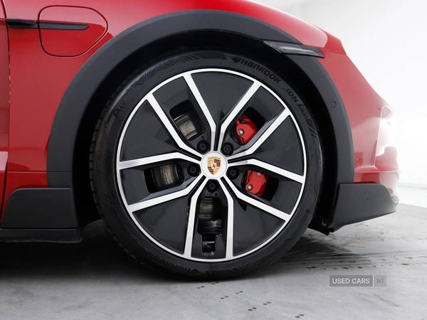 Used Porsche Taycan 2025 for sale - 77121152: Photo 11