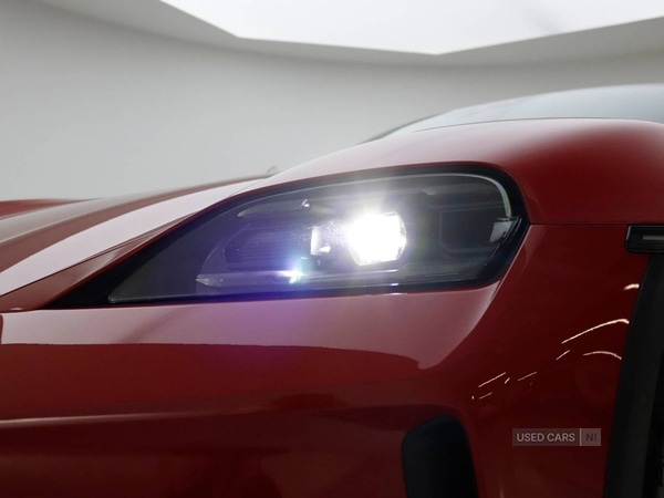 Used Porsche Taycan 2025 for sale - 77121152: Photo 15