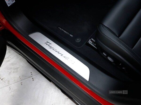 Used Porsche Taycan 2025 for sale - 77121152: Photo 41
